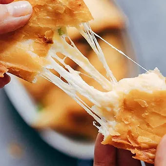 Chilli Cheddar Samosa 10pcs